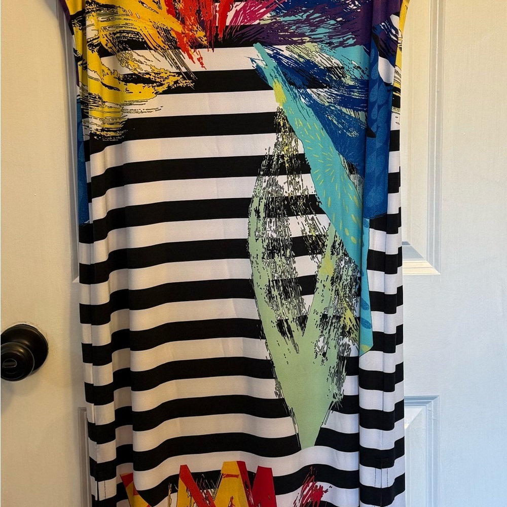 Kate & Mallory striped abstract maxi dress - Picture 7 of 7